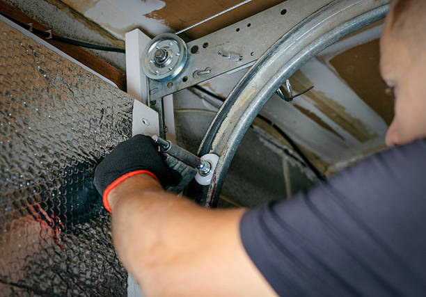 Affordable Garage Door solutions in Parklawn, CA